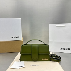 Jacquemus Satchel Bags